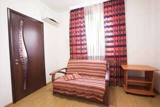 Гостиница Арго Геленджик Четырехместный номер-3